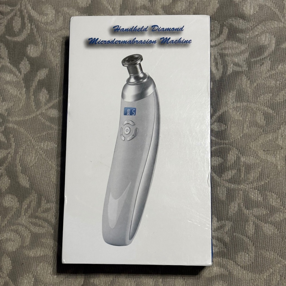 Handheld Diamond Microdermabrasion Machine Kit with 9 Tips & USB Charging White